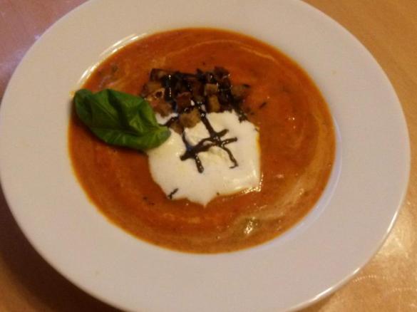 Tomatensuppe a`la Mama
