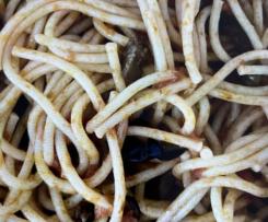 Spaghetti mit Sardellen - Tomatensoße