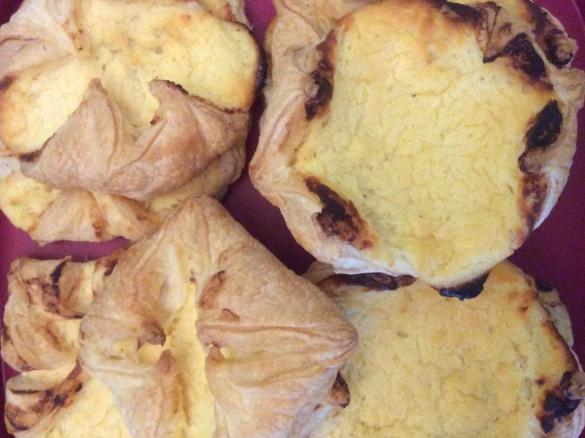 Blätterteig Quarktasche 