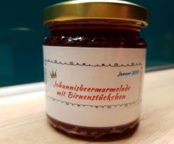 Johannisbeermarmelade mit Birnenstückchen