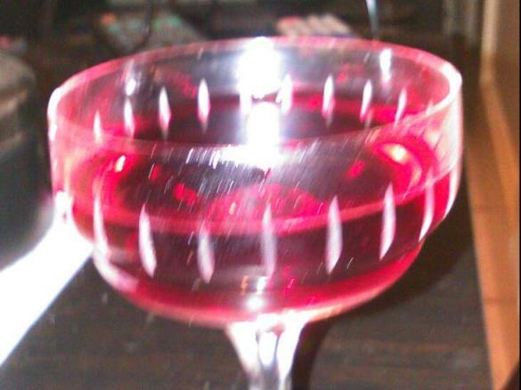 Schwarzer Johannisbeer Likör