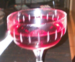 Schwarzer Johannisbeer Likör