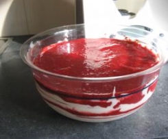 Himbeercreme/ Erdbeercreme