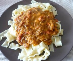 Linsenbolognese mit Pasta