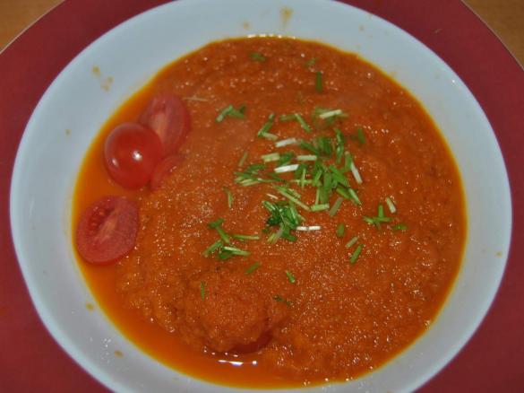 Tomaten-Karotten-Suppe