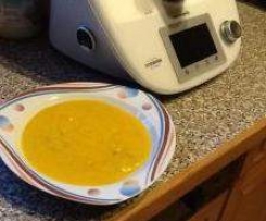 Kürbissuppe mit Kokosmilch 