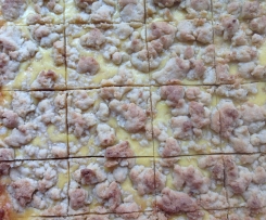 Apfel-Schmand unter Marzipanstreuseln