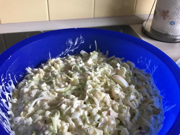 Lauchsalat mit Ananas