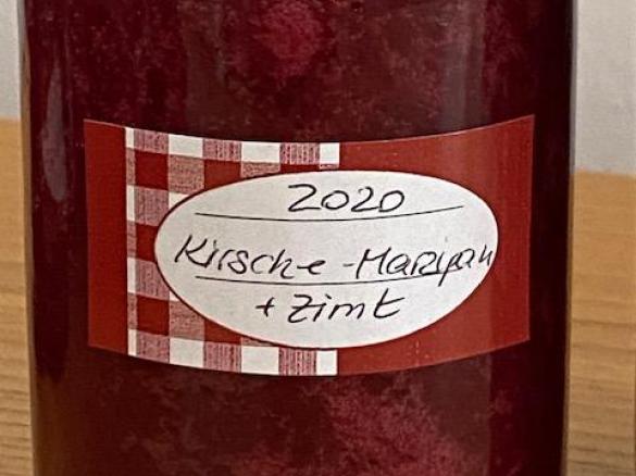 Kirsch-Marzipan-Marmelade mit Zimt