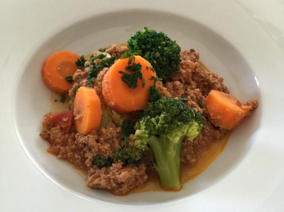 Leckere Low Carb Brokkoli-Hackfleisch Pfanne