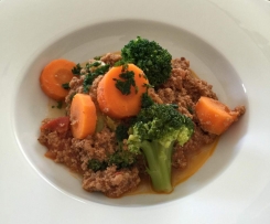 Leckere Low Carb Brokkoli-Hackfleisch Pfanne