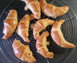 Schinken-Käse Hörnchen