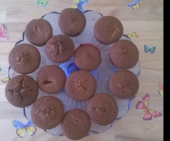 Saure Sahne Muffins mit Nougatkern