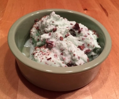 PFFEFFERMINZEIS mit SCHOKOSTÜCKCHEN After Eight EIS