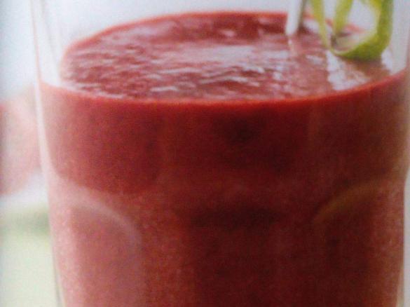 Eisiger Frucht-Smoothie