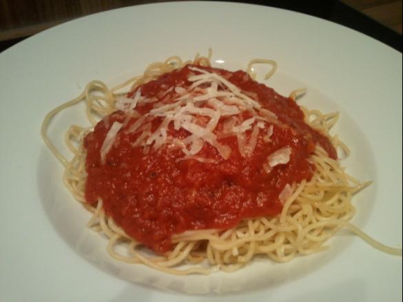 Original italienische Tomatensauce zu Pasta - kreativ wandelbar