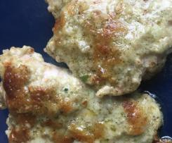 Überbackene Hähnchenbrust mit Walnuss-Käse-Kruste