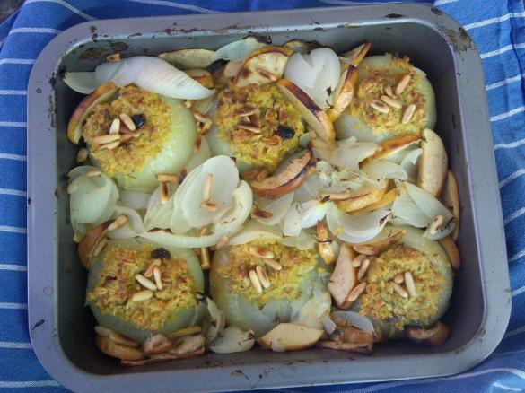 gefüllte Gemüsezwiebeln