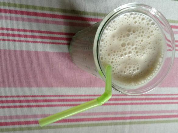 Eisiger Bananenmilchshake