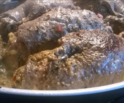 Rinder-Rouladen - ganz klassisch mit Rotwein-Sauce