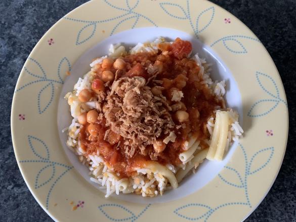 Koshari - Arabischer Resteeintopf