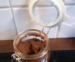 Avocado-Schoko-Nuss-Aufstrich