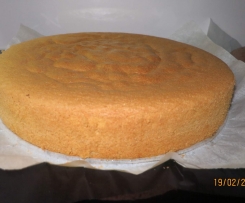 Schneller Biskuitboden für 26 und 28 Form