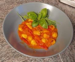 Knoblauch - Tomaten mit Gnocchi