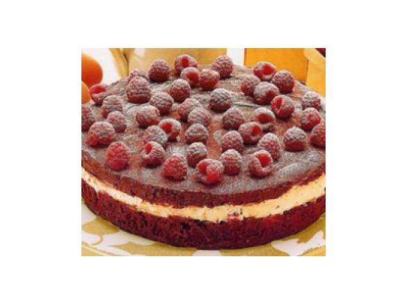 Schoko-Torte mit Himbeeren