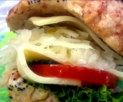 Milchbrötchen De Luxe mit Käse und Krautsalat (Käsebrötchen selbst gebacken)