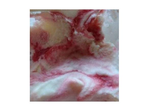 Strawberry-Cheesecake-Eis