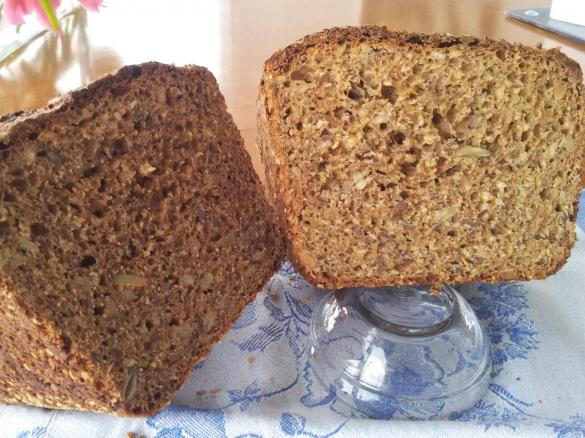 Dinkel-Mehrkornbrot mit Buttermilch
