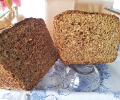 Dinkel-Mehrkornbrot mit Buttermilch