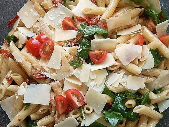 1a Sommer - Nudelsalat mit Honig - Senf - Dressing