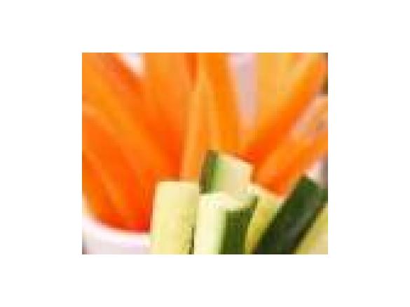 Knackiges Gemüse mit Dip