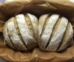 Roggenmischbrot wie vom Bäcker im Römertopf