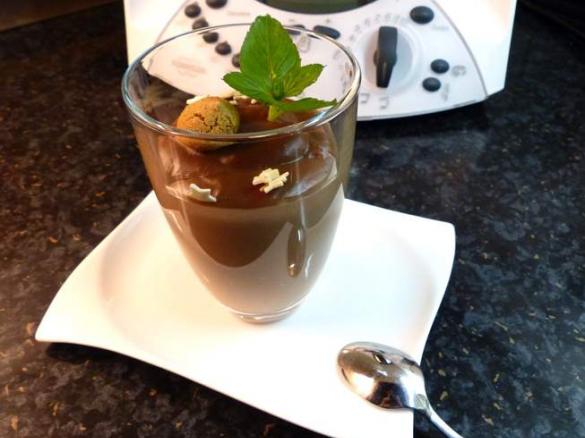 Variation von Schokoladenpudding Eiscafe/Nougat-Batida de Coco! 