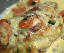 Hähnchen in Mozzarella - Basilikum - Sahnesauce