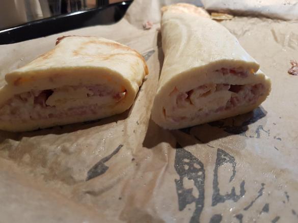 Low Carb Schinken Frischkäse Rolle