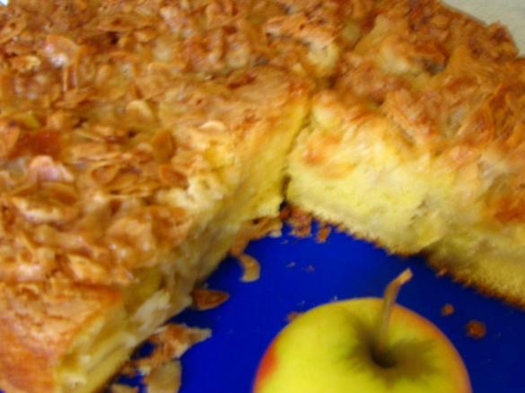 Apfelkuchen mit Mandelkrokant