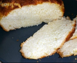 Glutenfreies, süßes, fluffiges Weißbrot