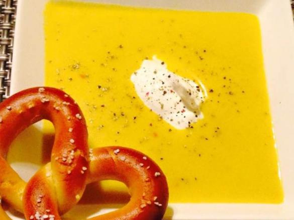 Butternut-Pumpkin Suppe (Butternuss-Kürbissuppe)