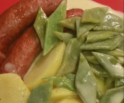 Flache Bohnen mit Mettwurst und Kartoffeln