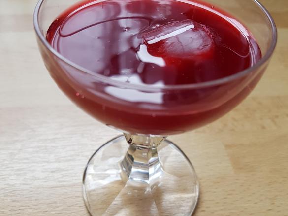 Brombeerlikör voll lecker mit "bums"