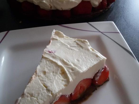 Nutellakuchen mit Erdbeeren ohne backen