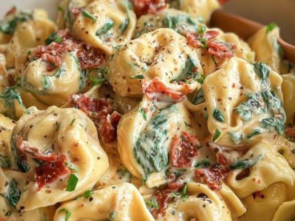 cremige toskanische Tortellini