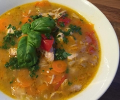 All-In-One Hühnersuppe Mediterran mit Reis