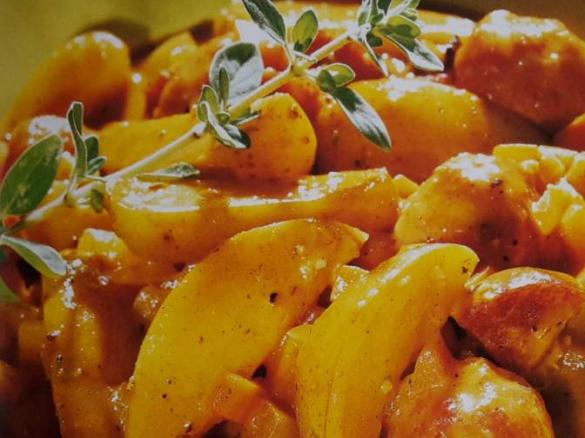 Erdäpfelgulasch (Kartoffelgulasch)
