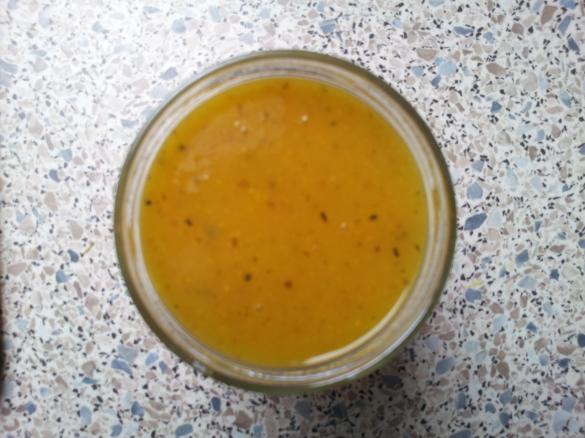 Ayurvedische Selleriesuppe - vegan, fettfrei, vatareduzierend