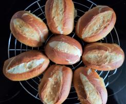 Laugenbrötchen